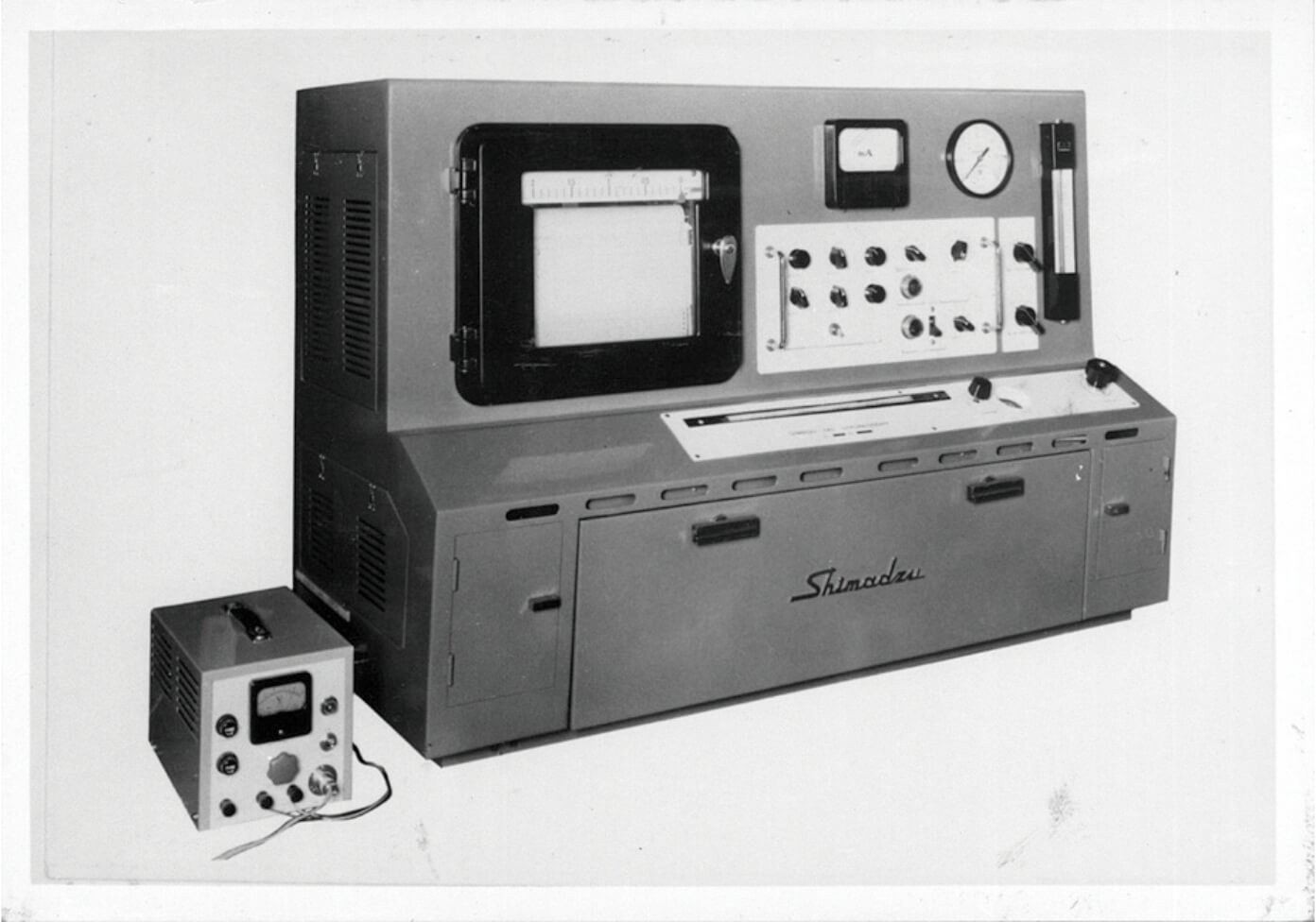 Japan’s first gas chromatograph