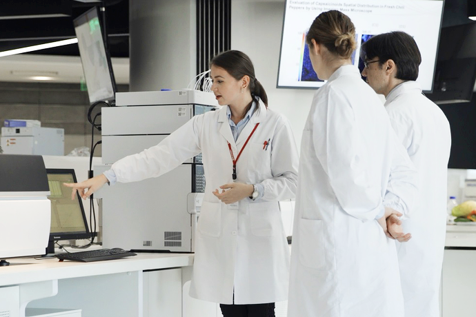 Collaborating with Partners that Can Compete Globally