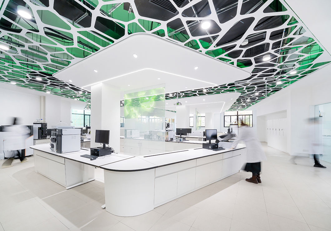 Nature-Inspired Innovation Lab