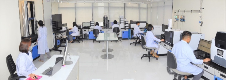 Laboratorio del centro de atención al cliente en Shimadzu Philippines Corporation