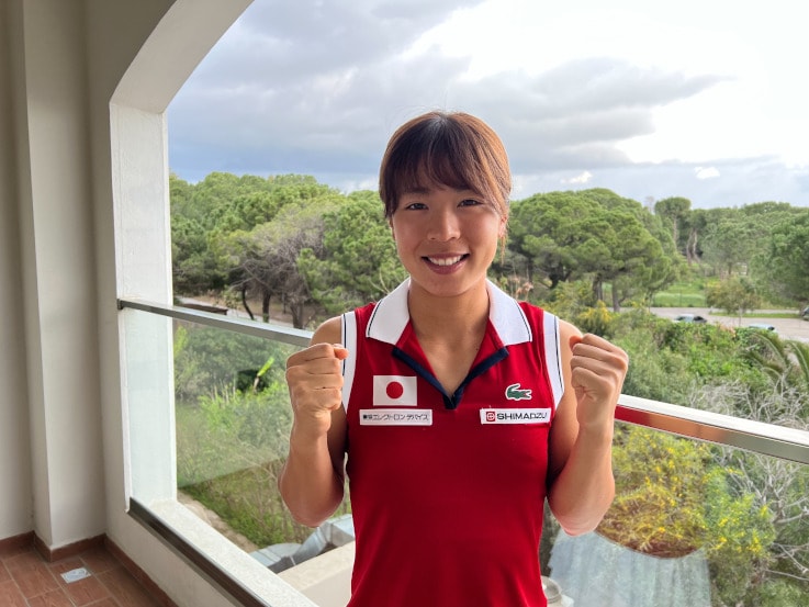 Mai Hontama, a professional tennis player and member of the SHIMADZU Breakers