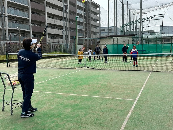 Tenis: golpear la pelota