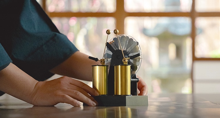 包装图片摄于岛津制作所 创业纪念资料馆