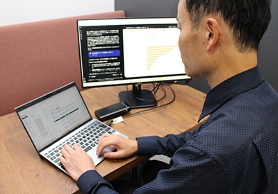 Koji Akutsu and PC